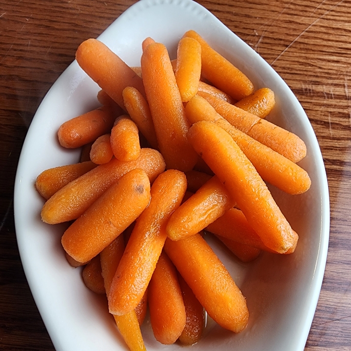 Side-Roasted Carrots.