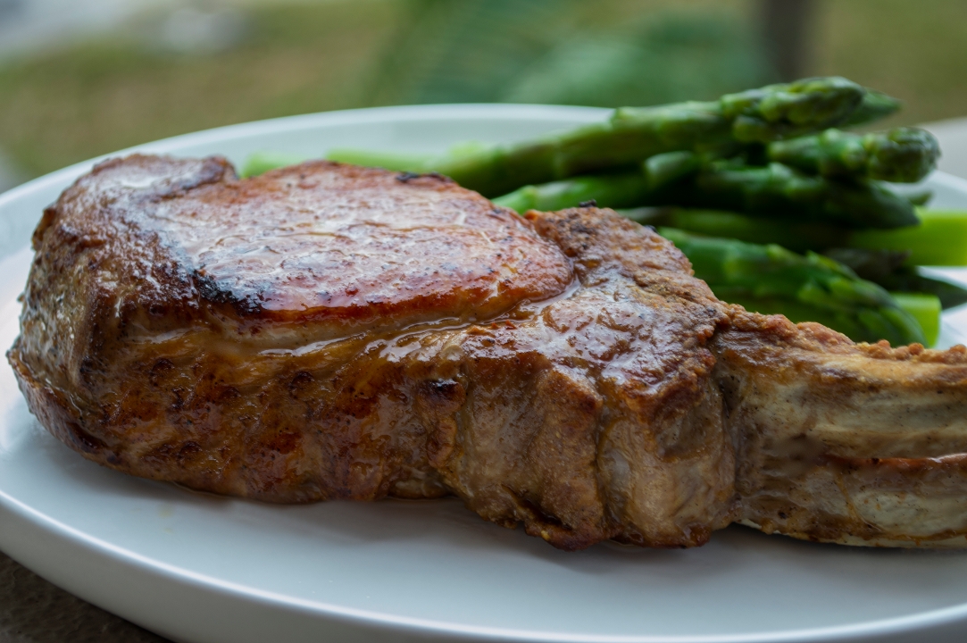 Pork Chop 2 Bone (14oz).