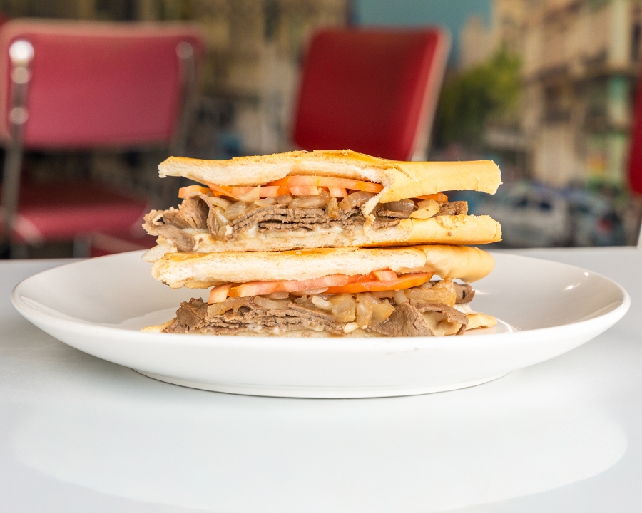 Steak Sandwich (Palomilla).