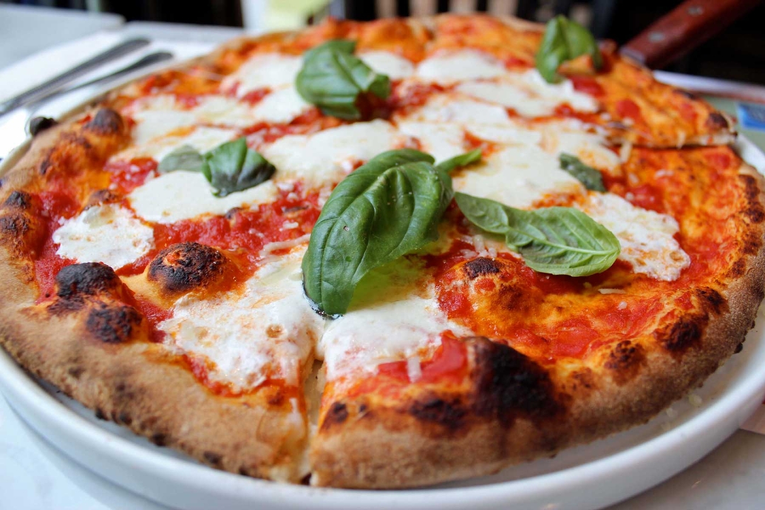 Margharita Pizza.