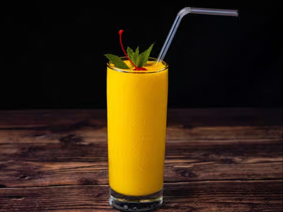 MANGO LASSI.