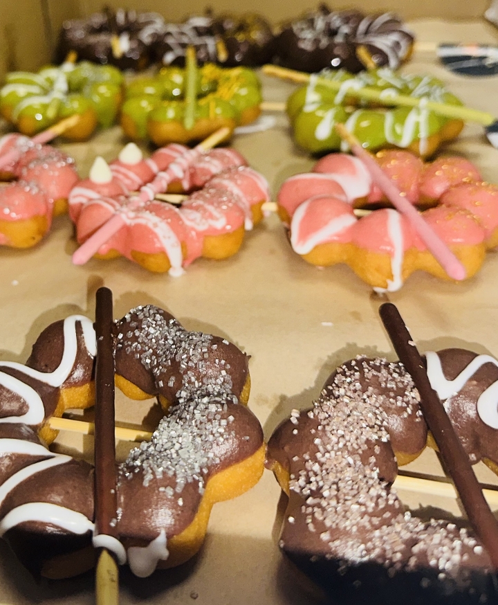 MOCHI DONUT BOX (20 EACH).