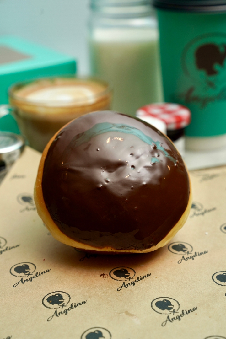 Boston Cream Bombolone.