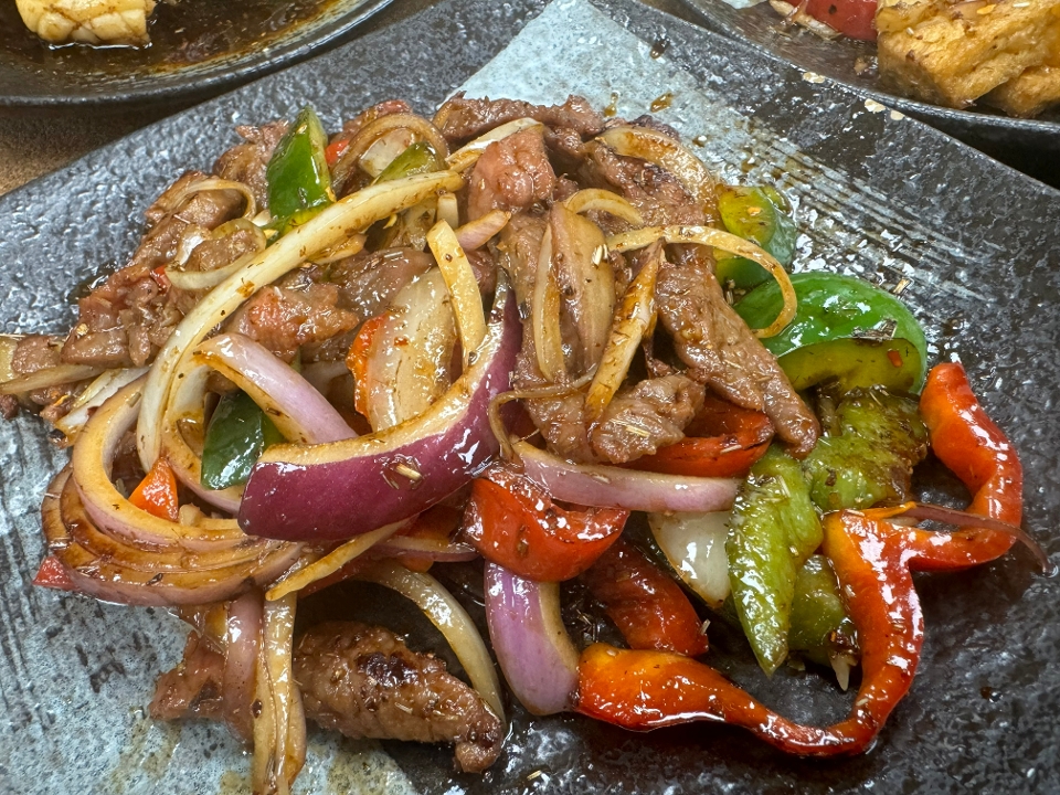 73-Stir-Fried Beef with Lemongrass and Chilli - Bo Xao Sa Ot.