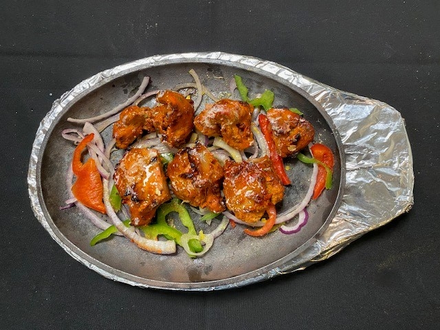 Jumbo Tandoori Shrimp (6 pcs).