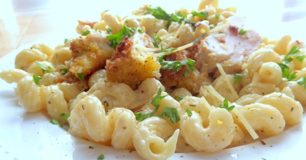 Chicken Alfredo Mac.