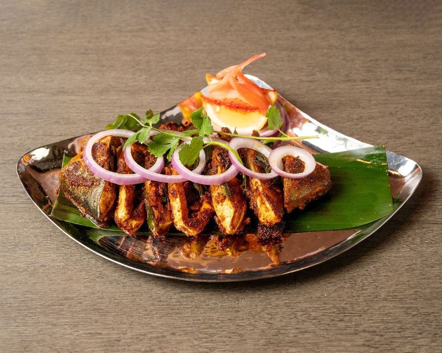 WHOLE POMFRET TAWA FRY.