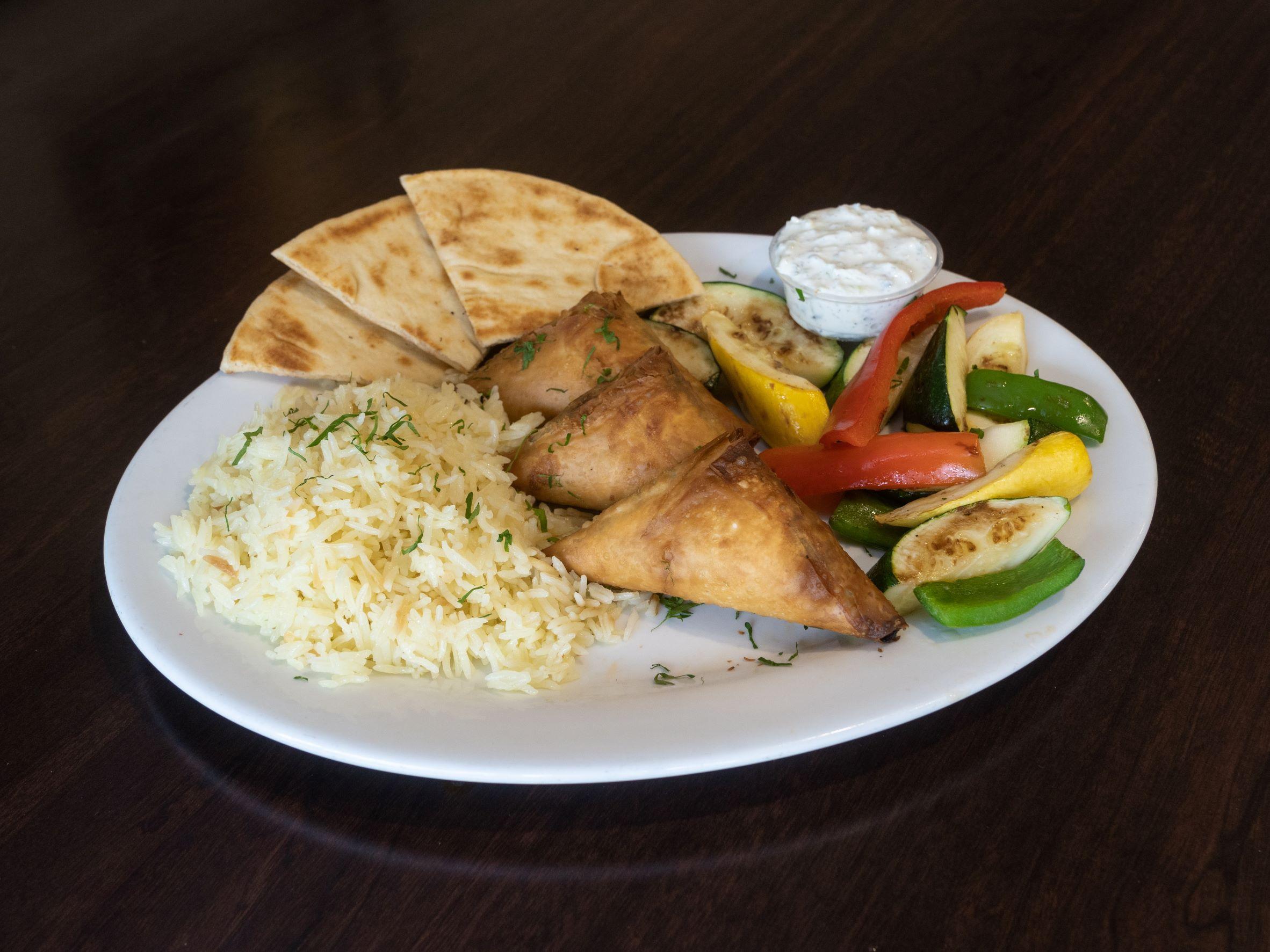 Spanakopita Plate (vegetarian).