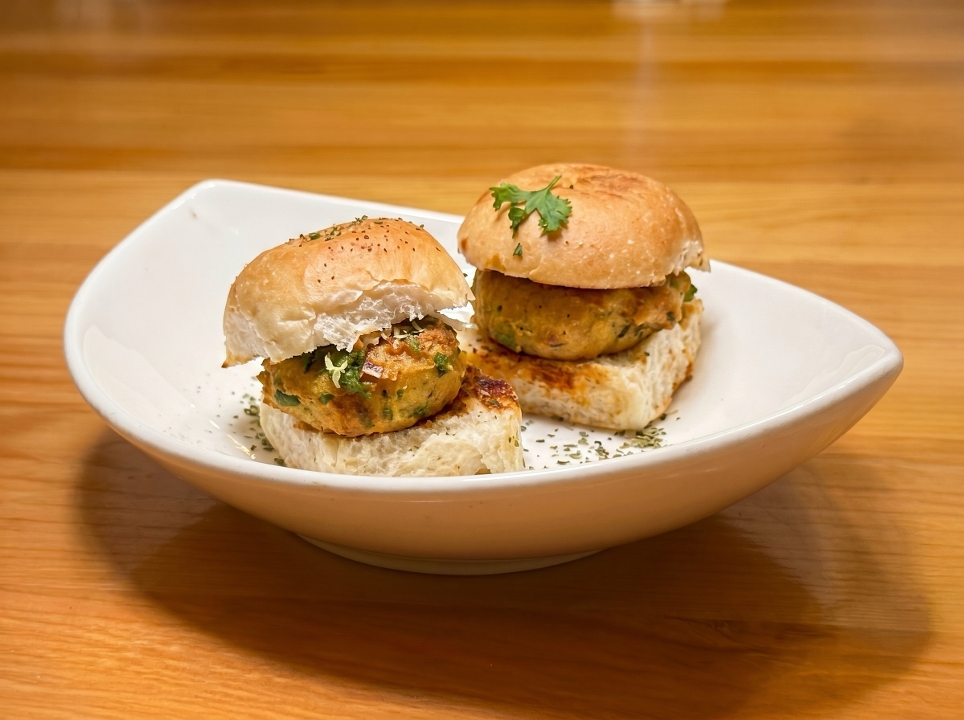 Vada Paav.