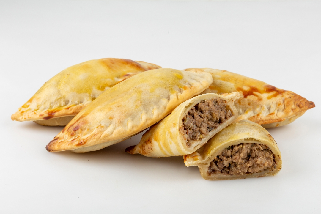 Beef Patty w Cheese.