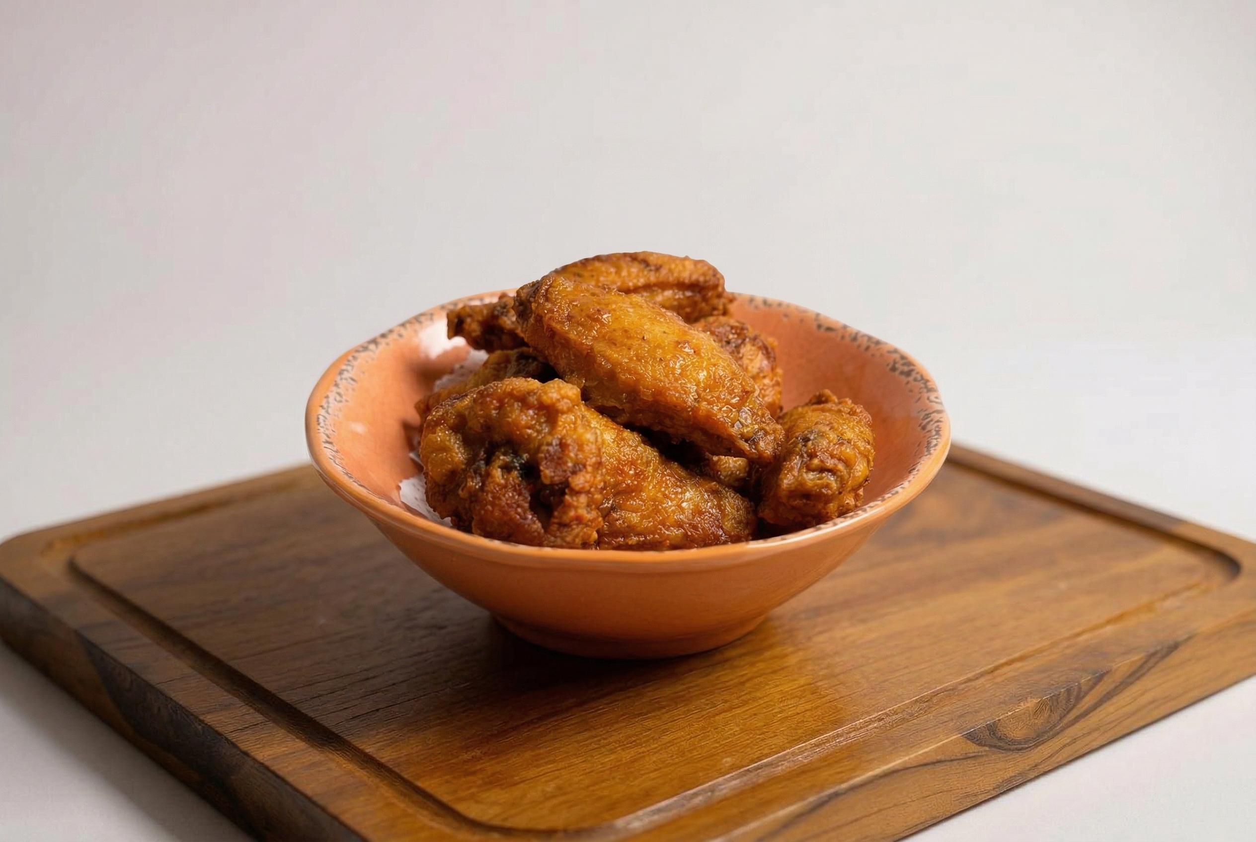德胜鸡翅 Win wings.
