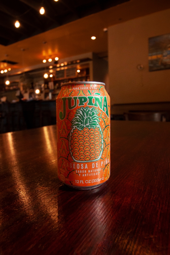 Jupiña | Pineapple Soda.