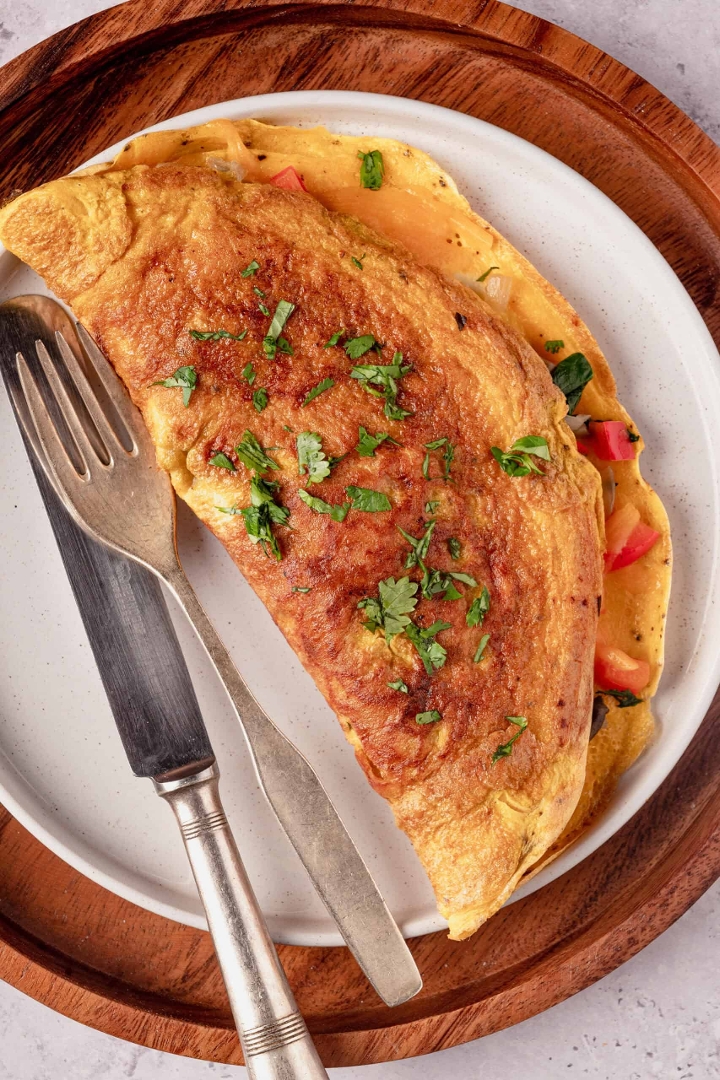 L-Veggie Omelette.
