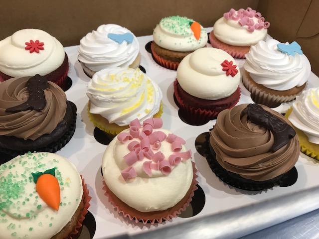Classic 1 Dozen Cupcakes.