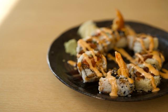El Crunchy Shrimp Tempura Roll.