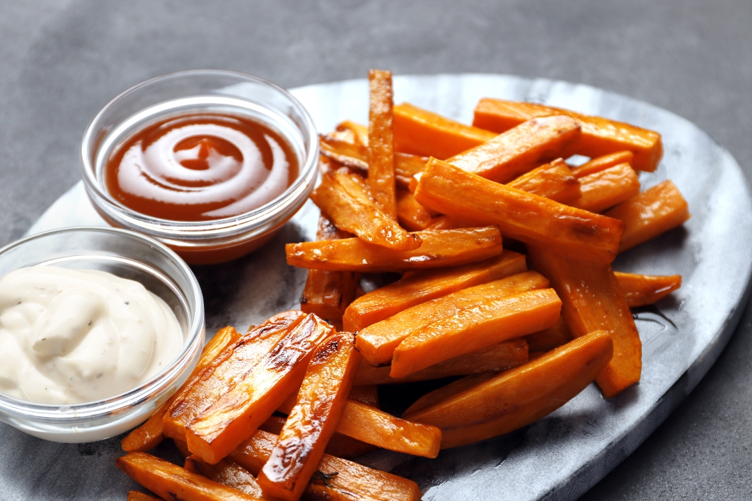 Side Sweet Potato Fries (o).