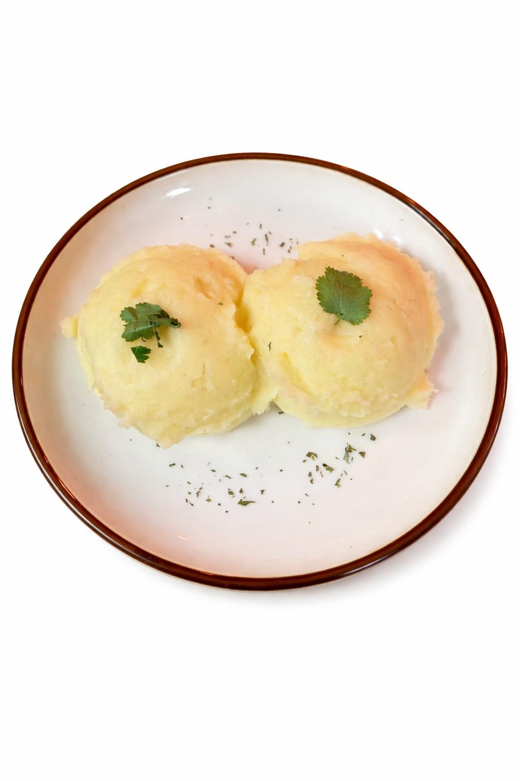 Mashed potatoes with butter and garlic.