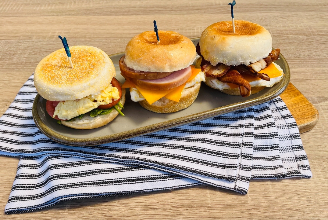 English Muffin Sliders (6 qty).