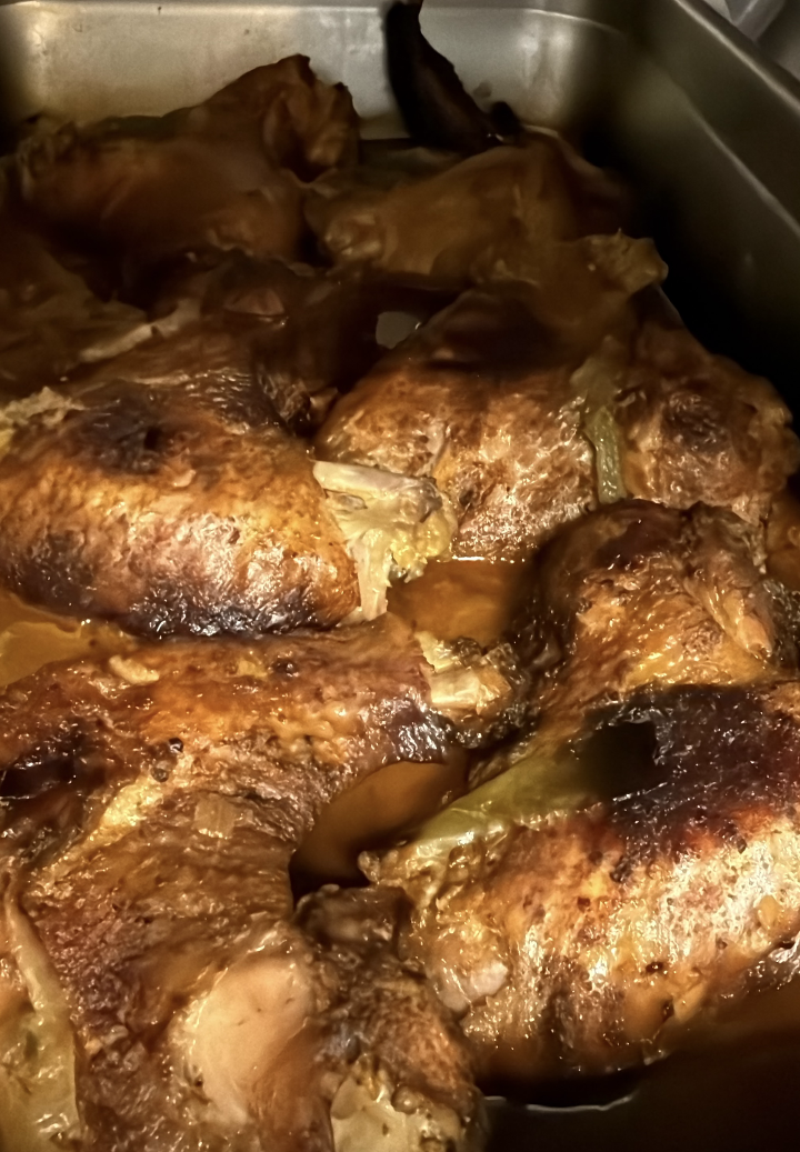 Pit-Smoked & Smothered Jumbo Turkey Wings Platter.