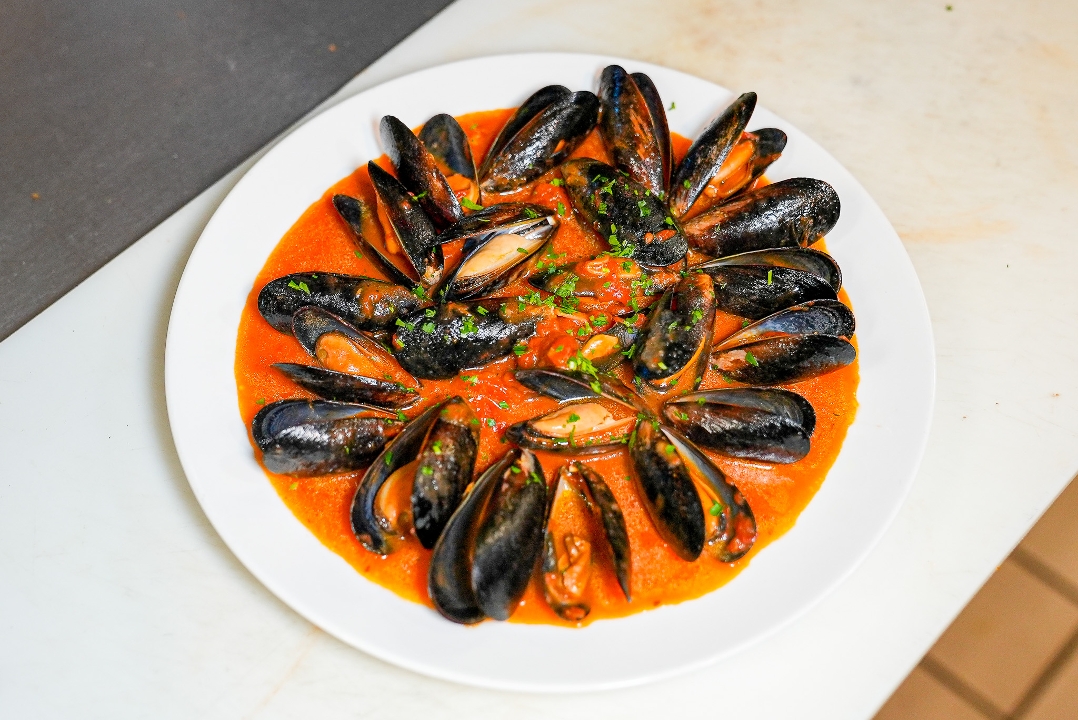 Steamed Mussels.