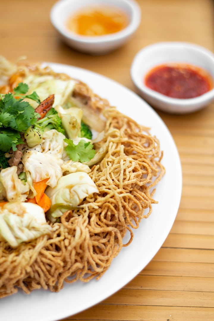 378 Crispy or Soft Noodle.