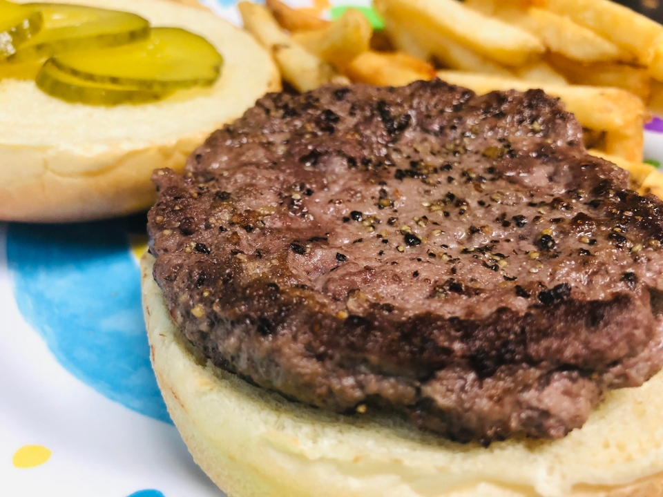 Kids Cheeseburger.