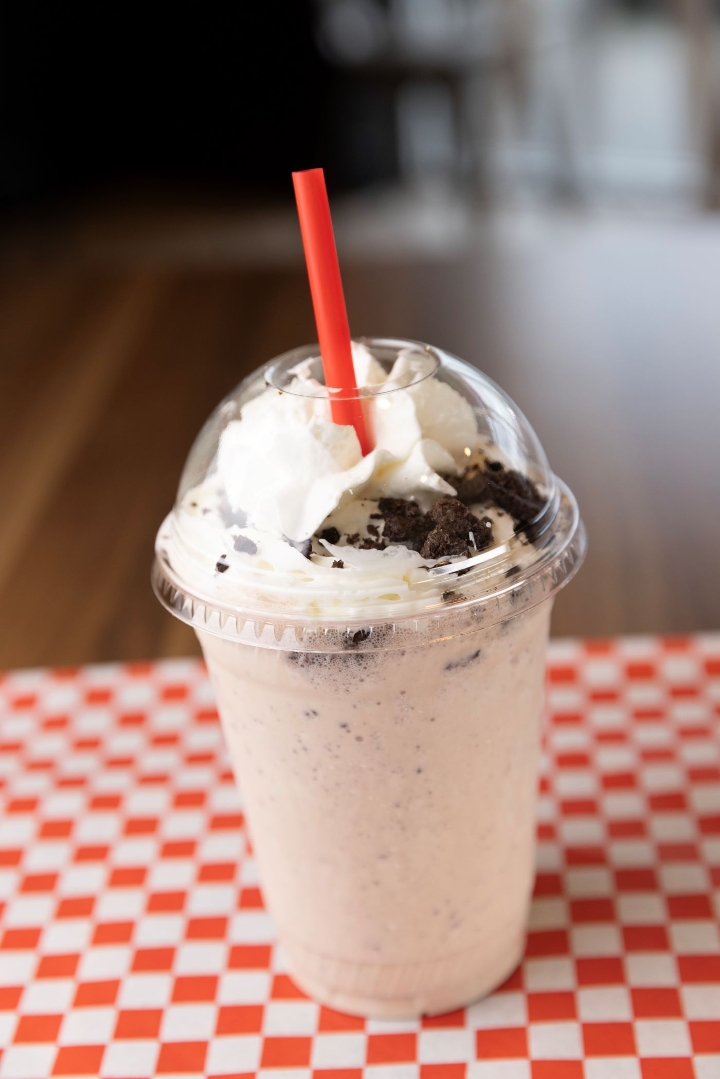 Oreo Shake.