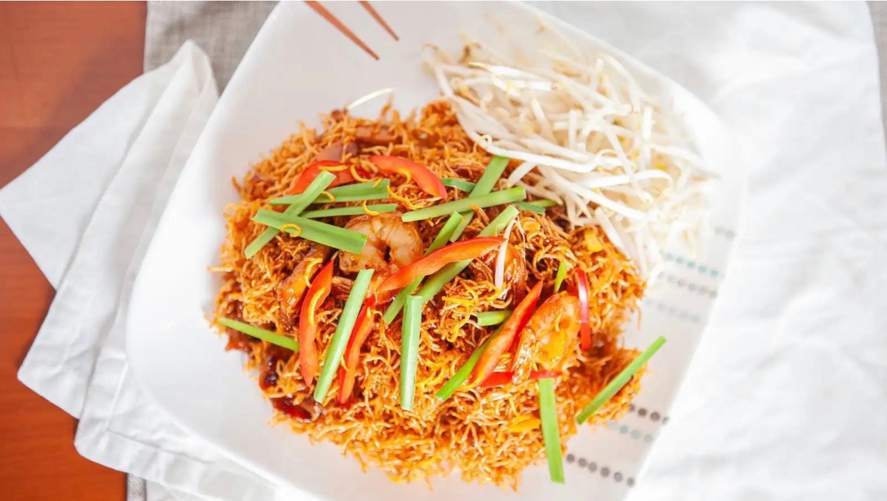 Mee Krob.
