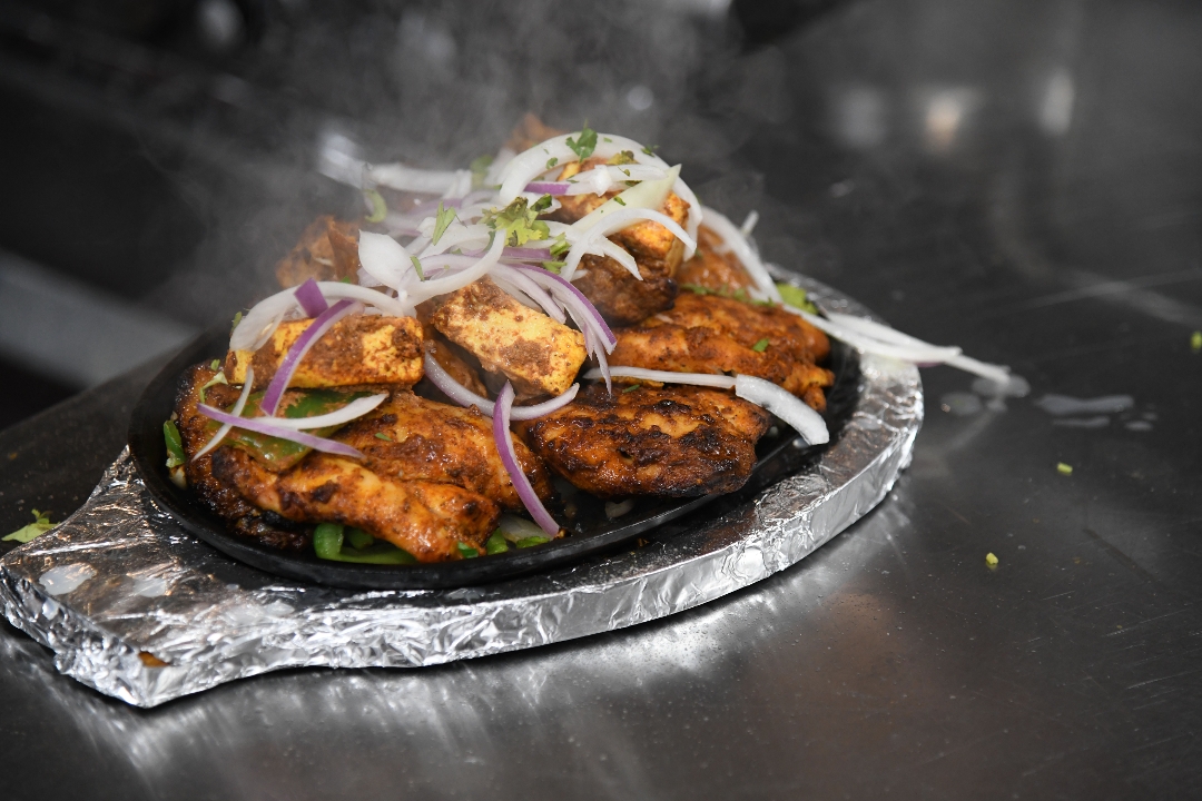 Chak De Sizzling Sampler.