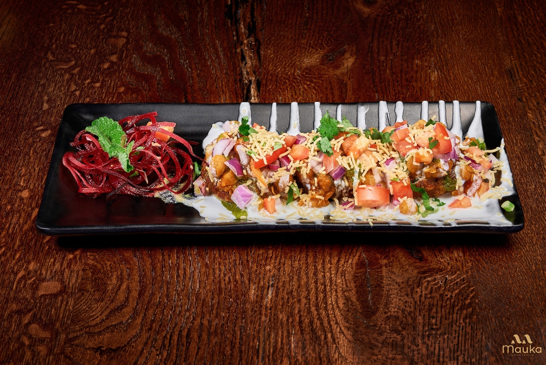 Aloo Tikki Choley Chat.