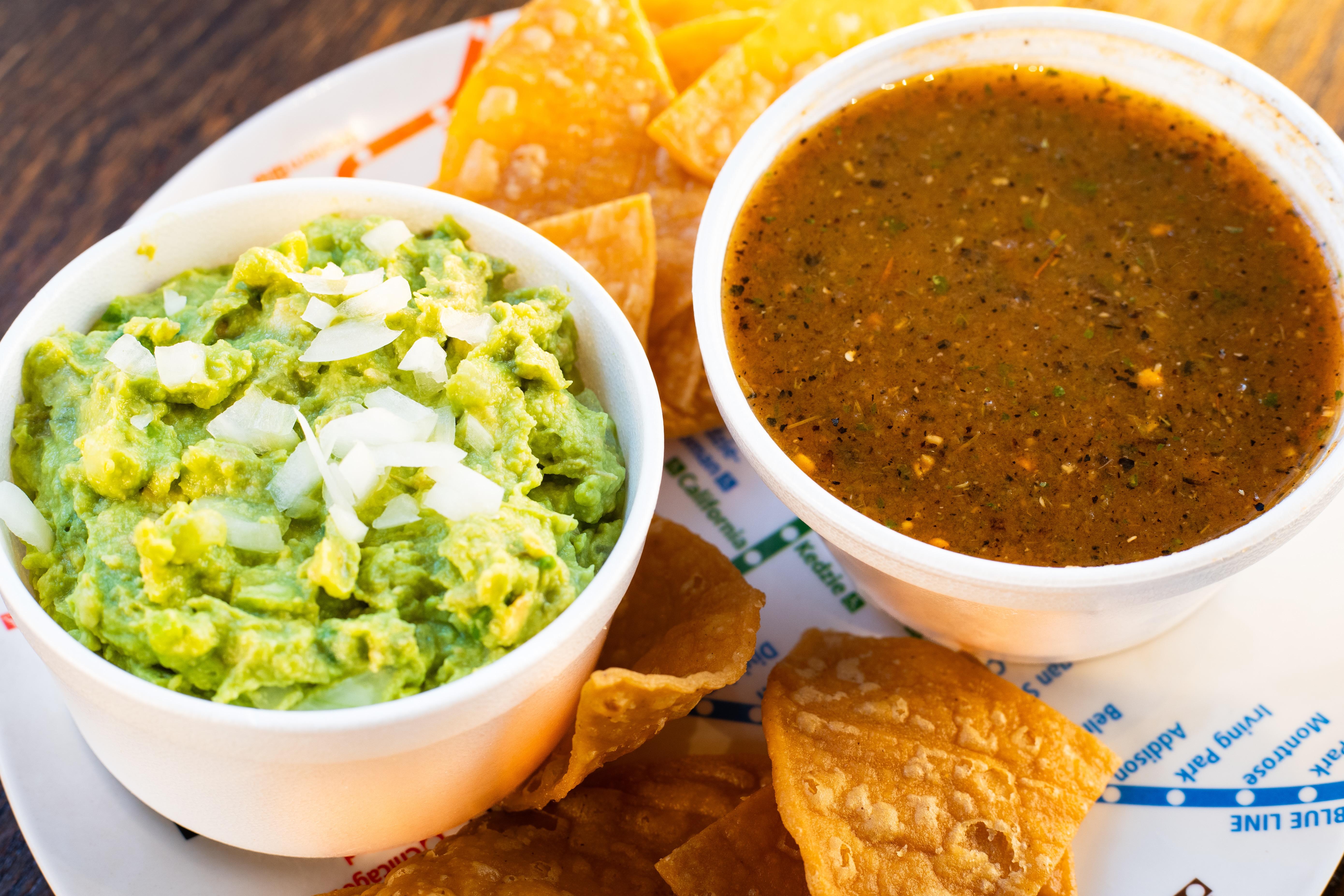 Combo Guac Salsa & Chips.