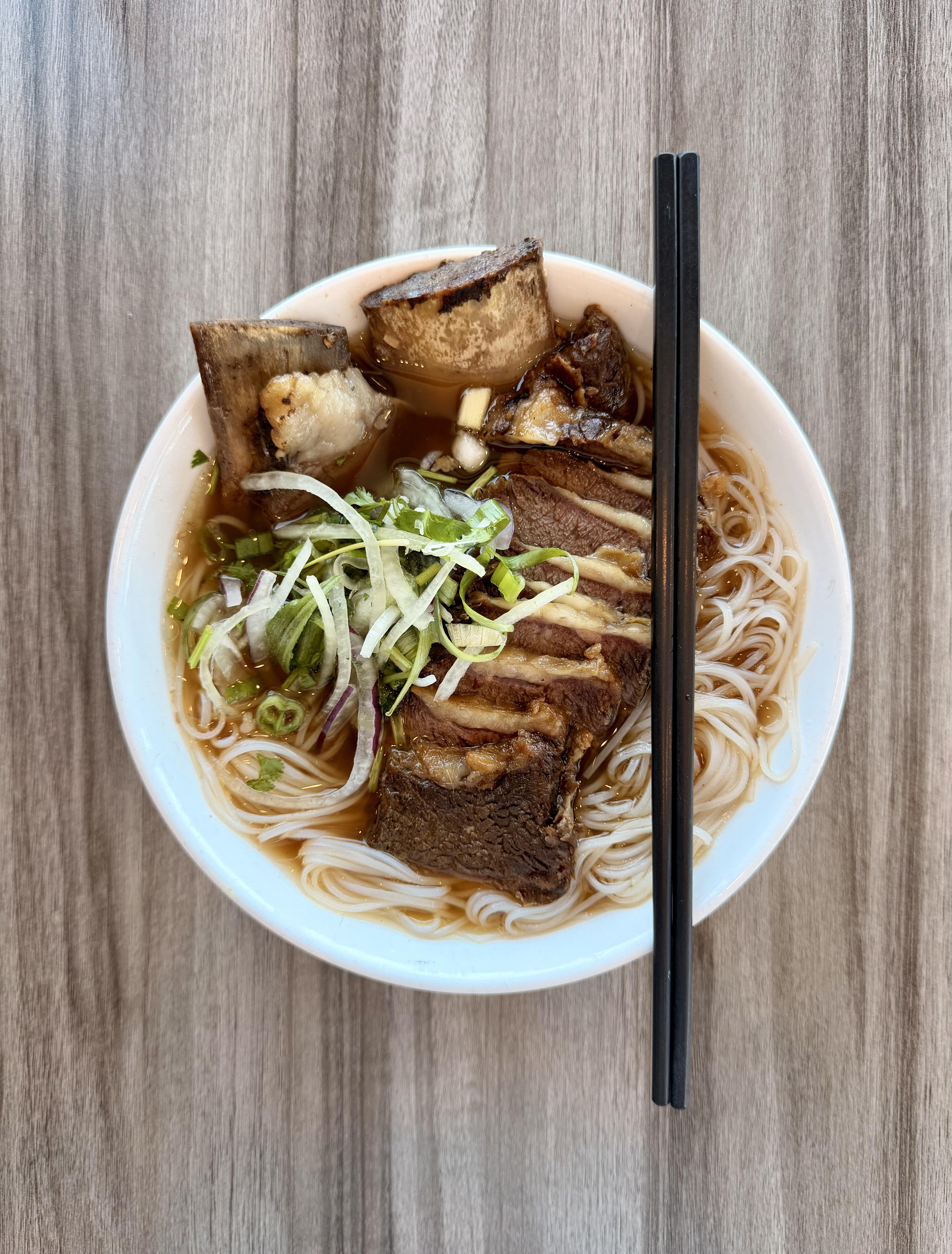 Phở Sườn Bò (Short Rib).