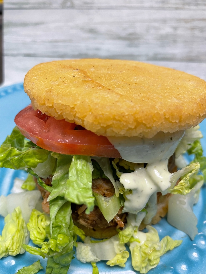 Arepa Maracuchita&De Mano (2).