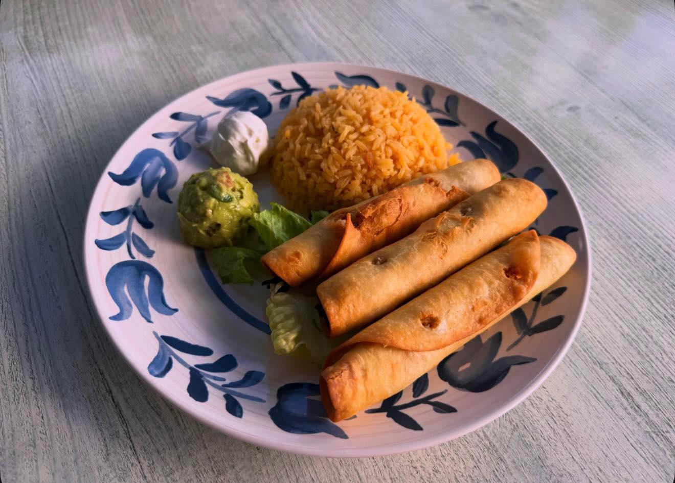 Flautas Plate (Veg.).