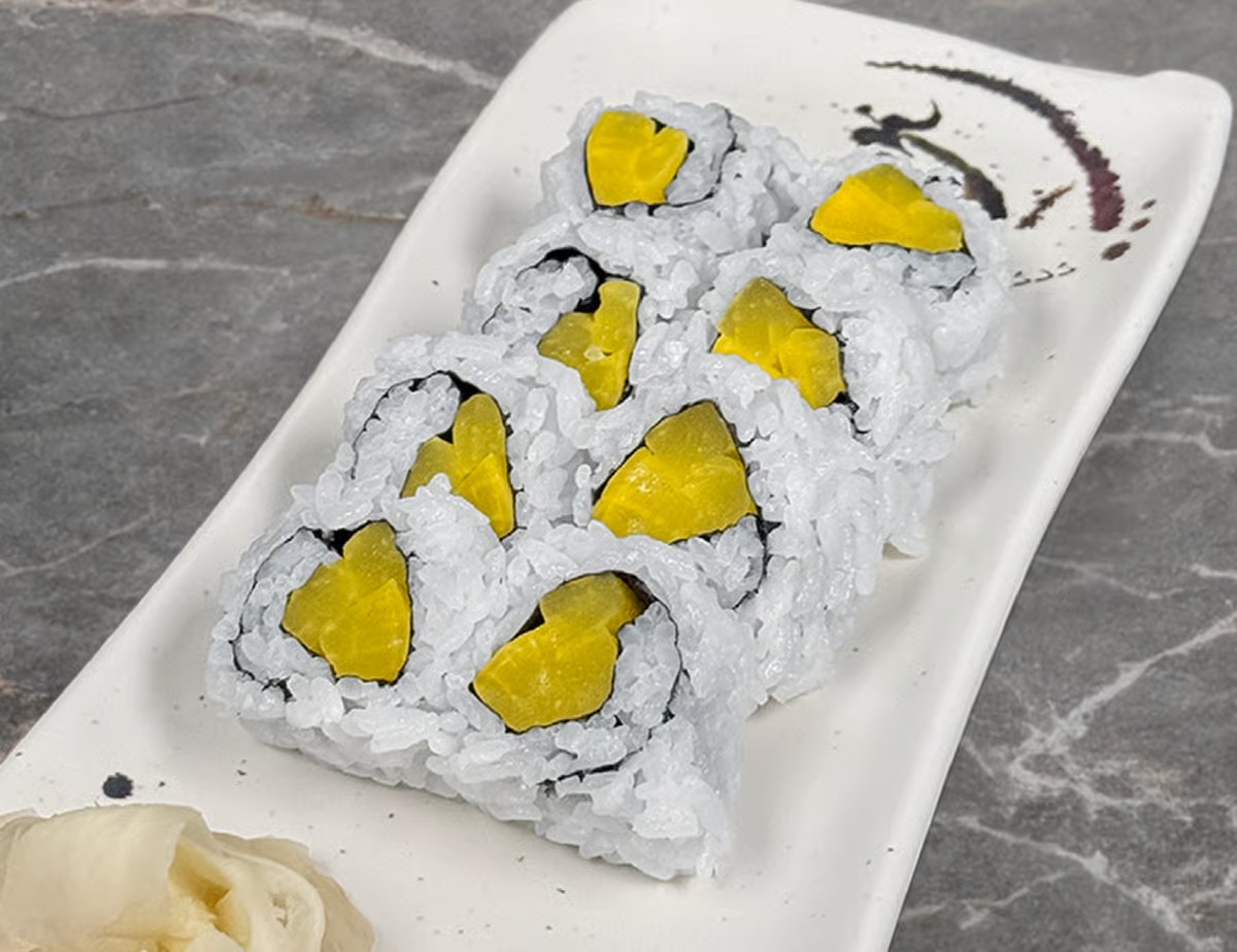 Oshinko Roll.