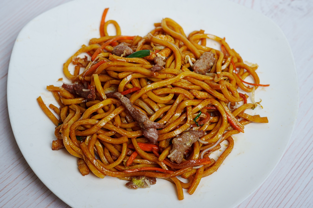 Beef Lo Mein牛肉捞面.