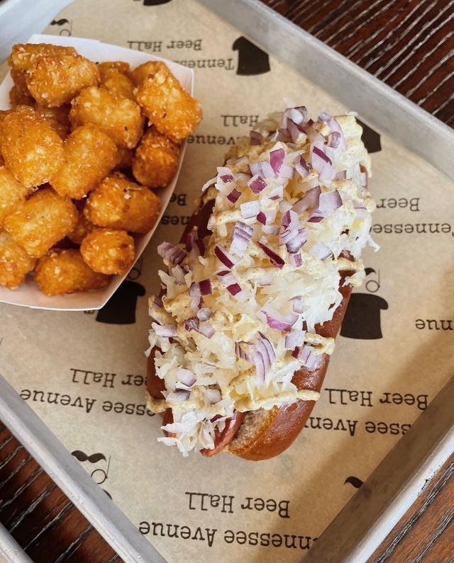 New York Avenue Dog.