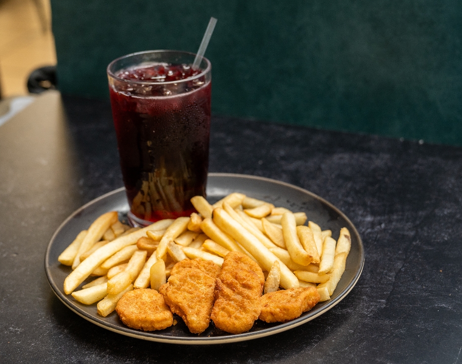 Kids Chicken Nuggets & Fries.
