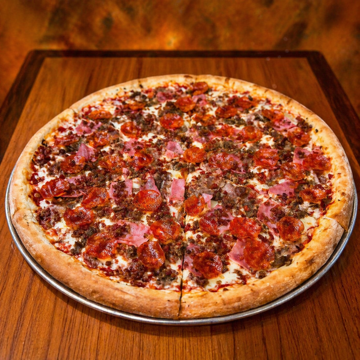 16" Meat Lover.