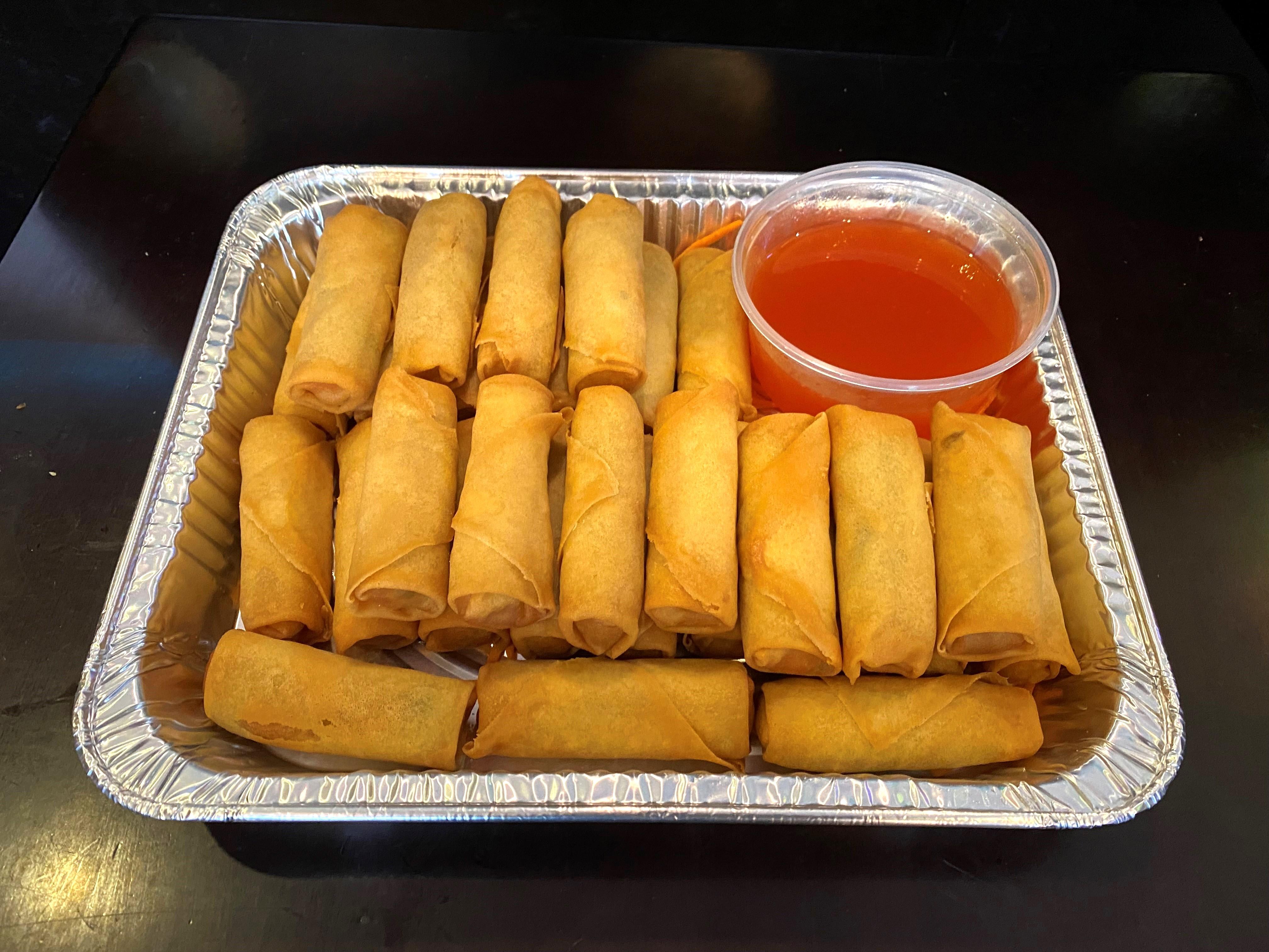 Crispy Vegetarian Spring Rolls (30 Pieces Tray).