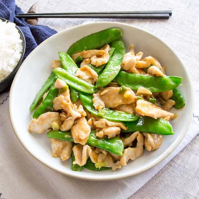 CK8. 雪豆冬菇雞/Sliced Chicken w. Snow Pea & Black Mushroom Poultry.