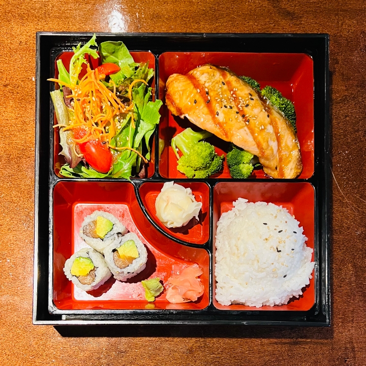 Box Salmon Teriyaki.
