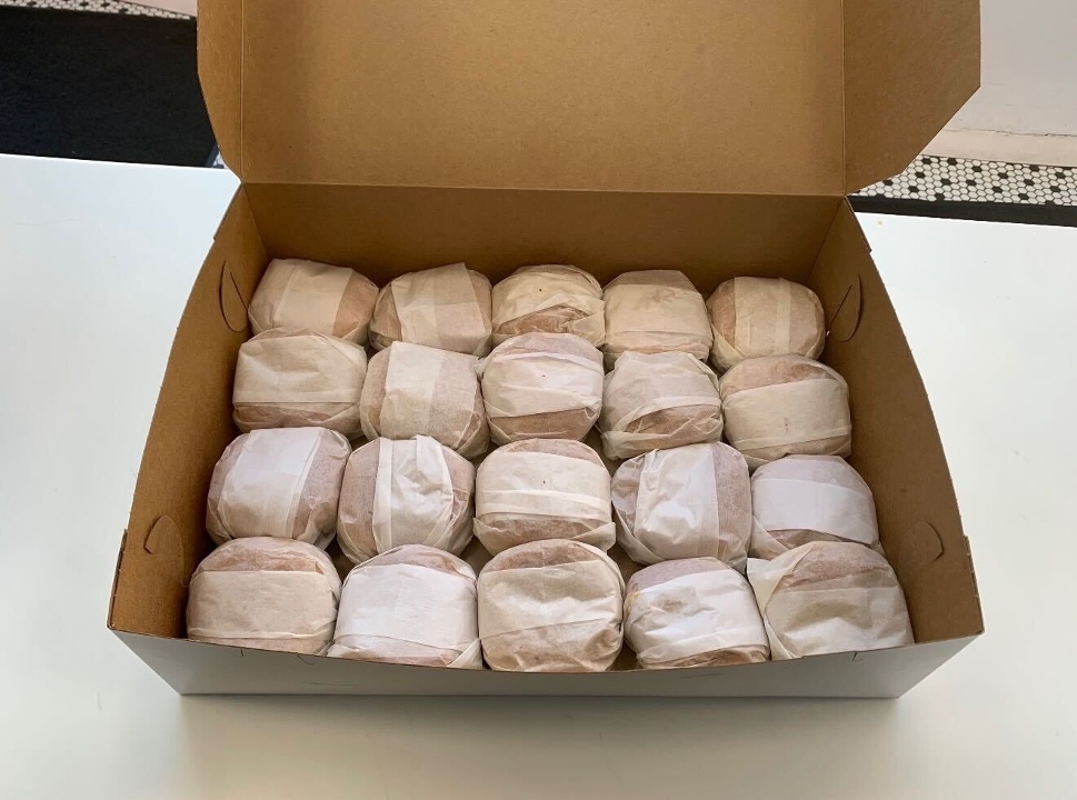 Party Pack Burgers (24 count).