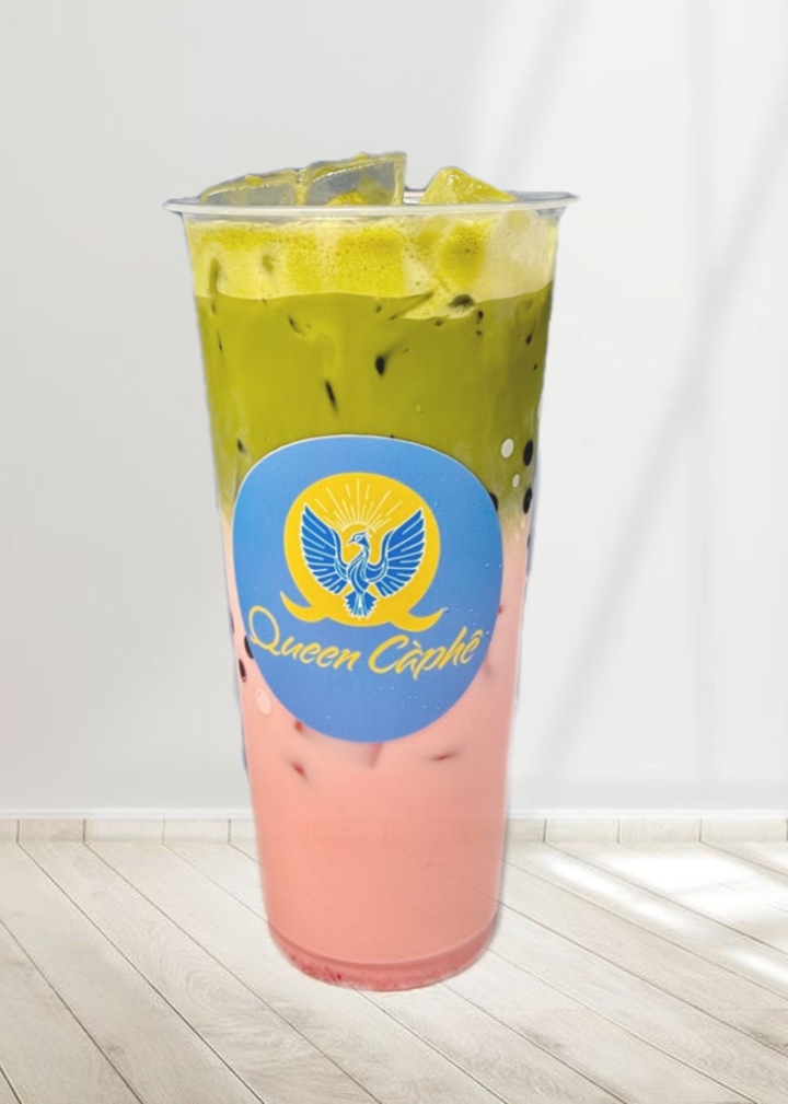 C4. Strawberry Matcha Latte.