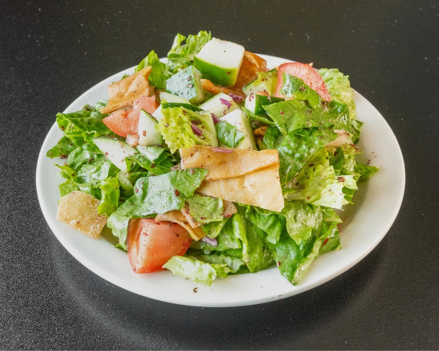 16" Tray Fattoush Salad.