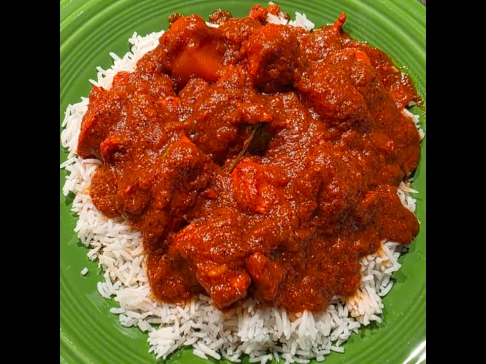 CHICKEN VINDALOO.