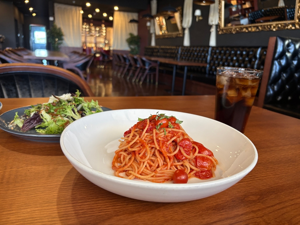 Spaghetti con Pomodorini.