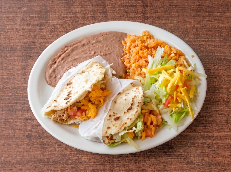Shredded chicken gordita.