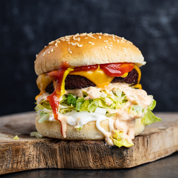 "The" Classic Cheeseburger.