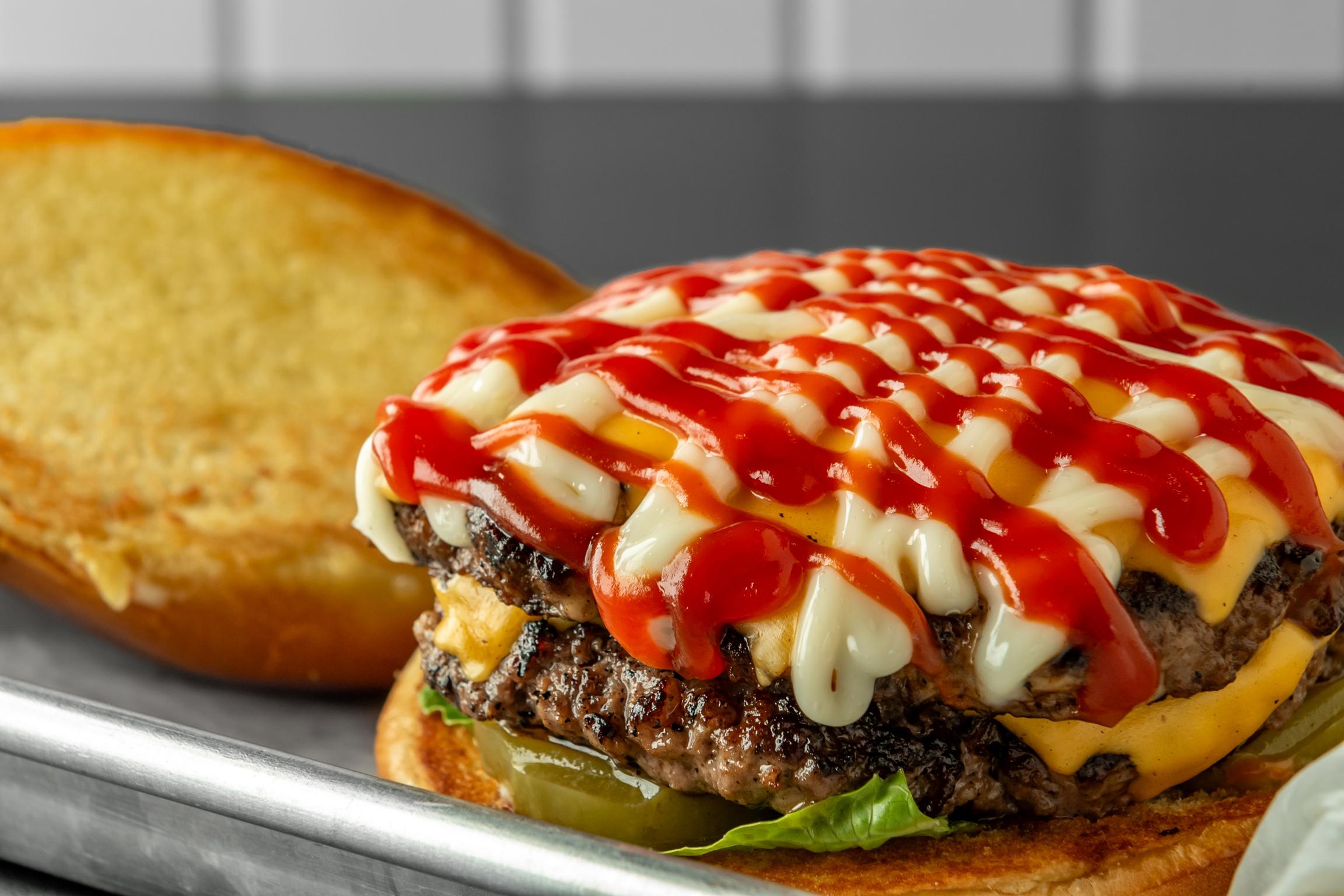 Double Cheeseburger.